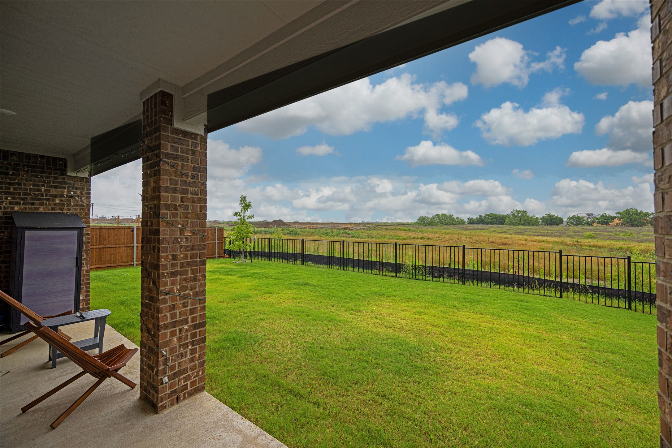 7222 Amber Barn Avenue Pilot Point TX 76258