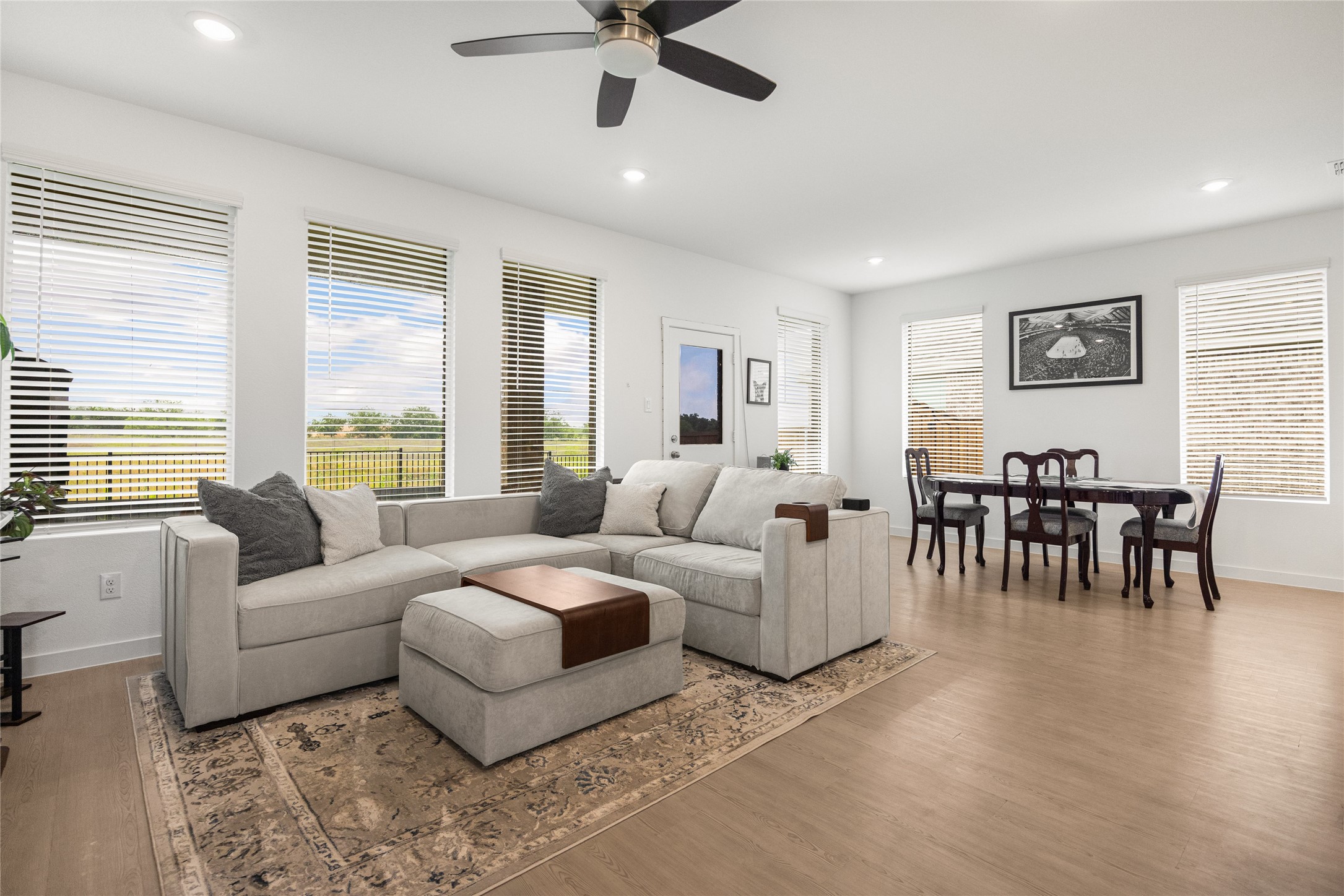 7222 Amber Barn Avenue Pilot Point TX 76258