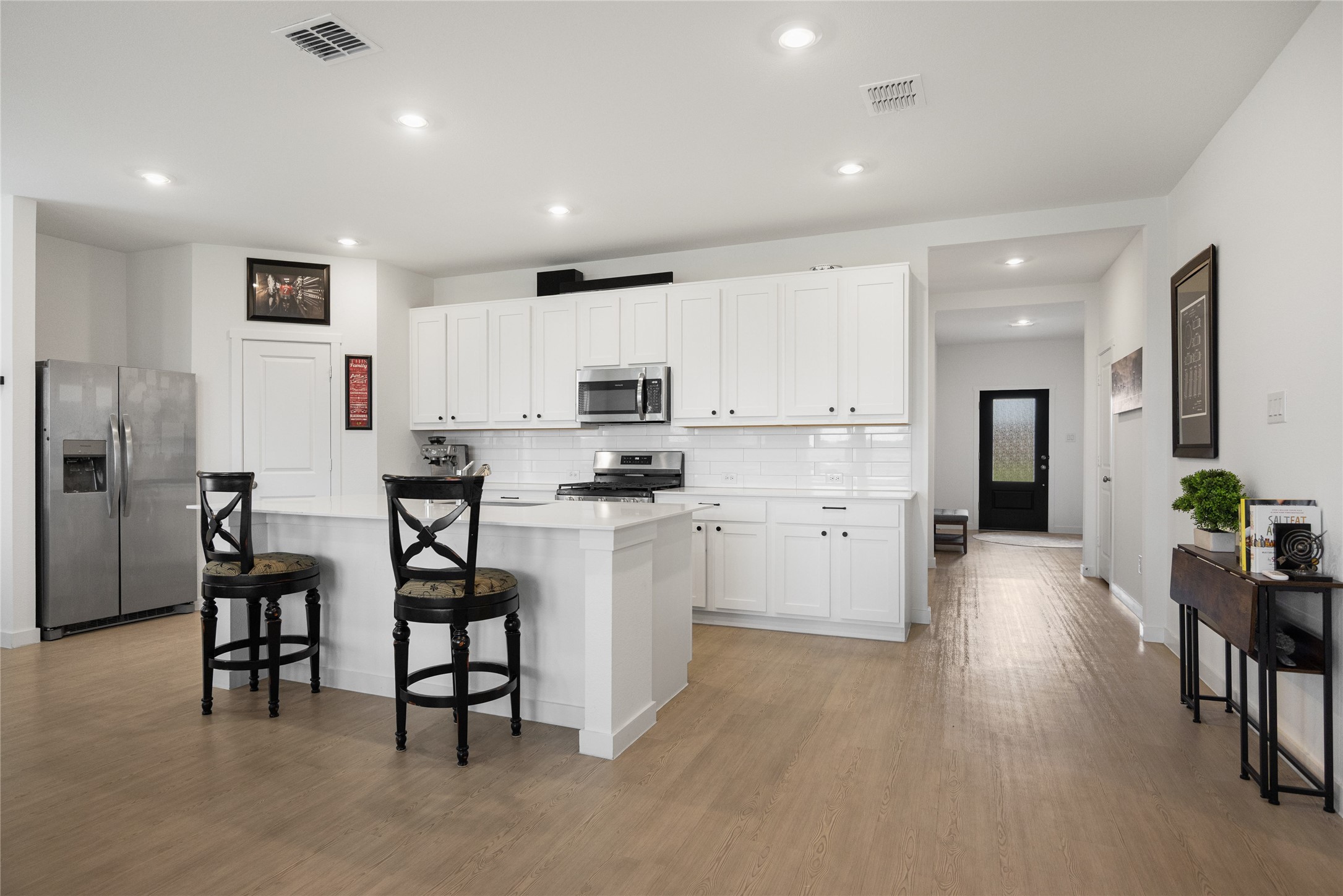 7222 Amber Barn Avenue Pilot Point TX 76258