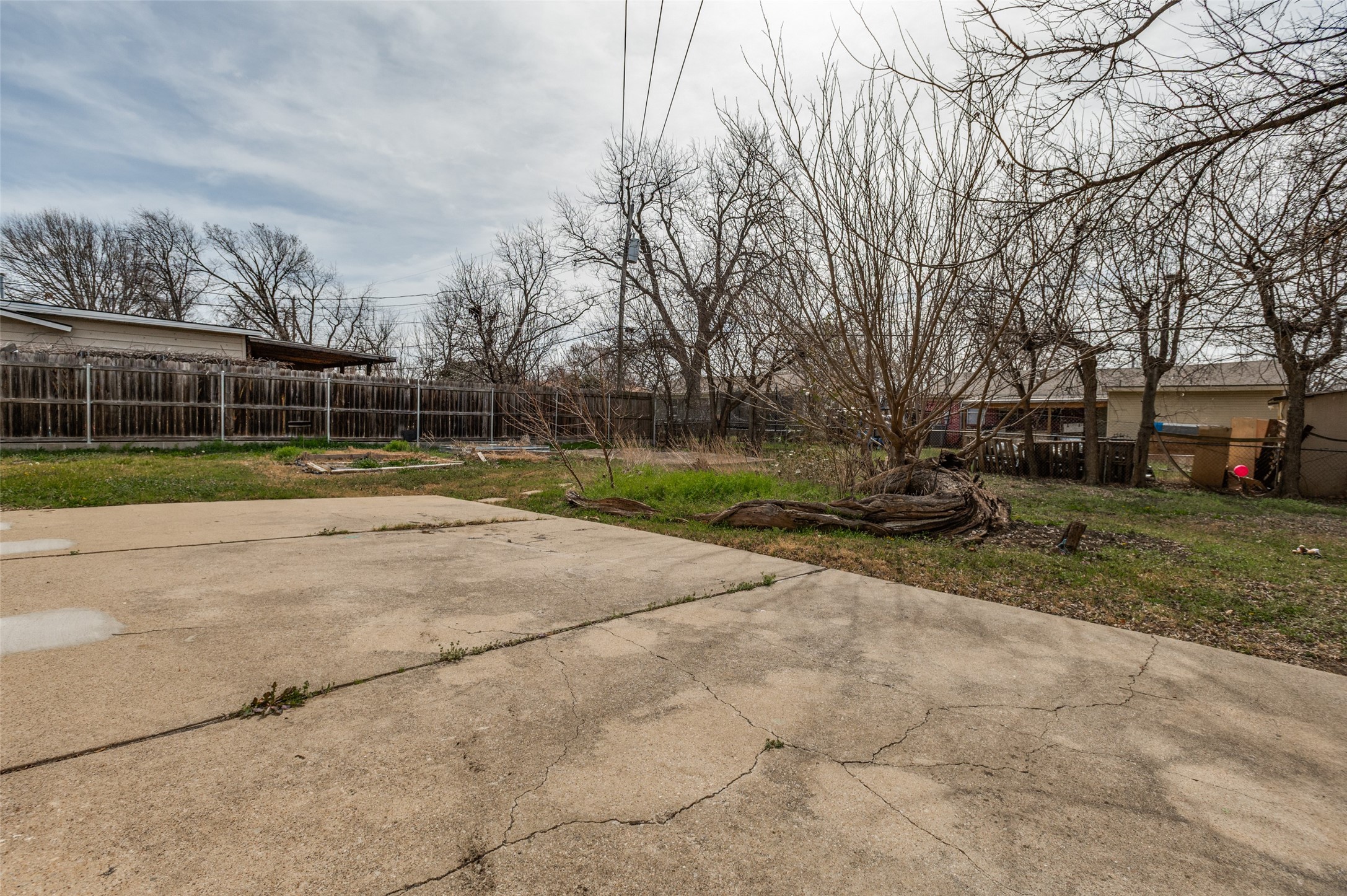800 E Tucker Boulevard Arlington TX 76010