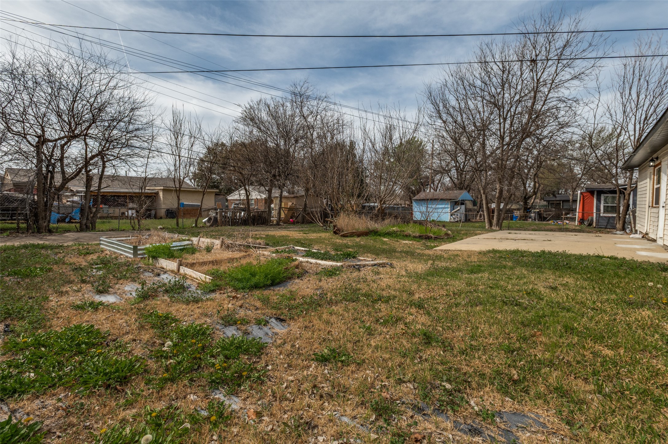 800 E Tucker Boulevard Arlington TX 76010