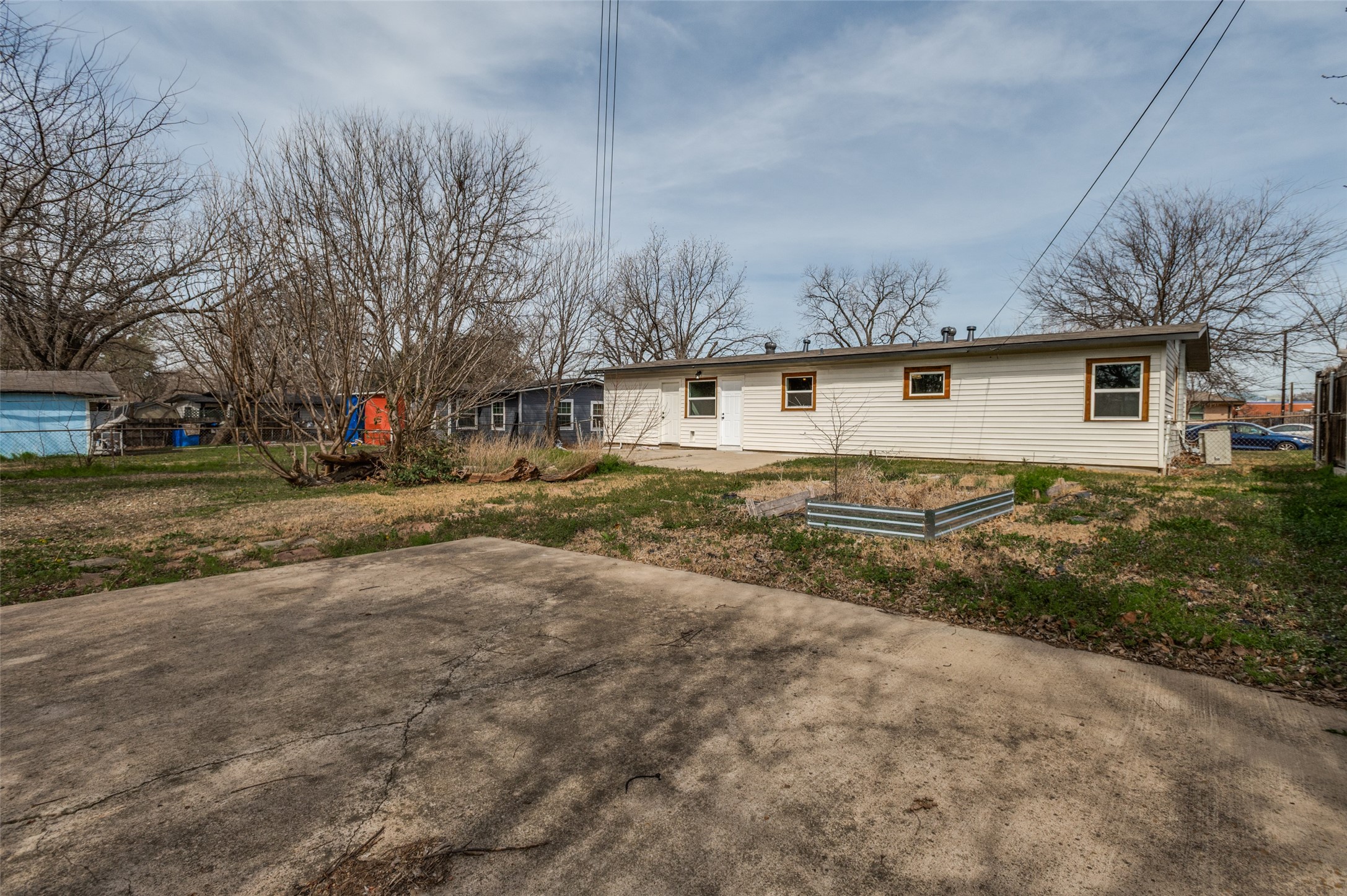 800 E Tucker Boulevard Arlington TX 76010
