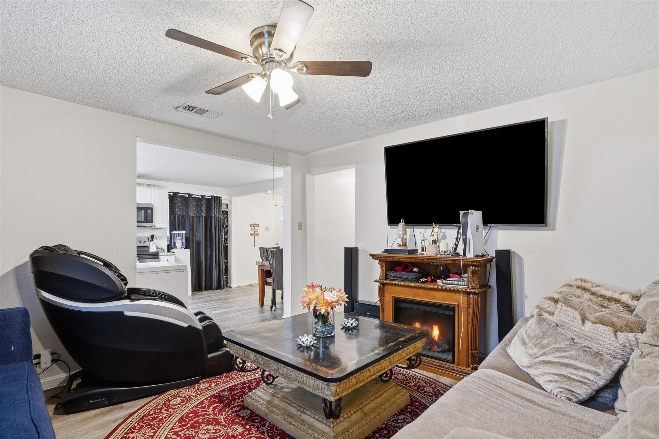 1606 Mentor Avenue Dallas TX 75216