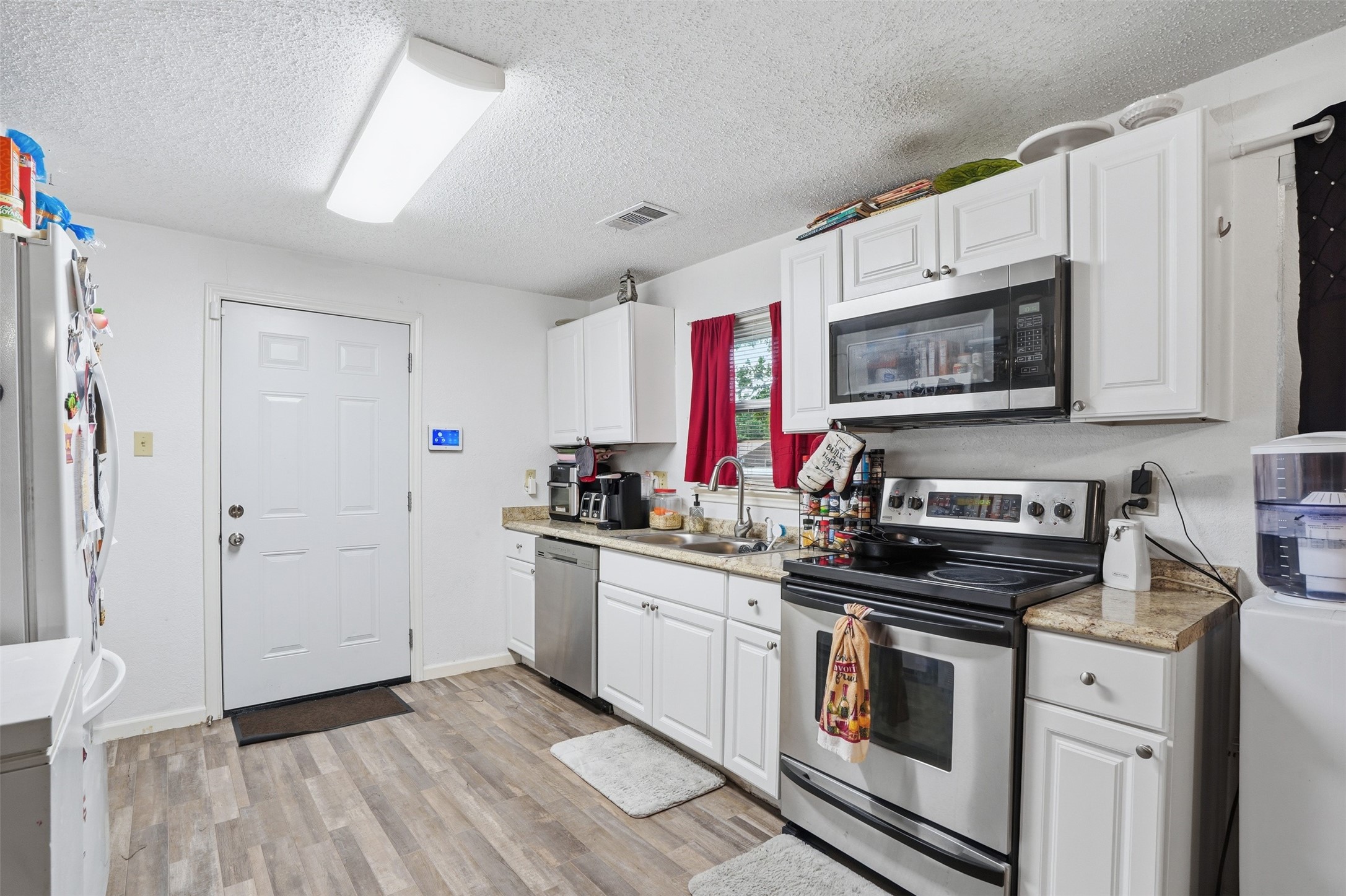 1606 Mentor Avenue Dallas TX 75216