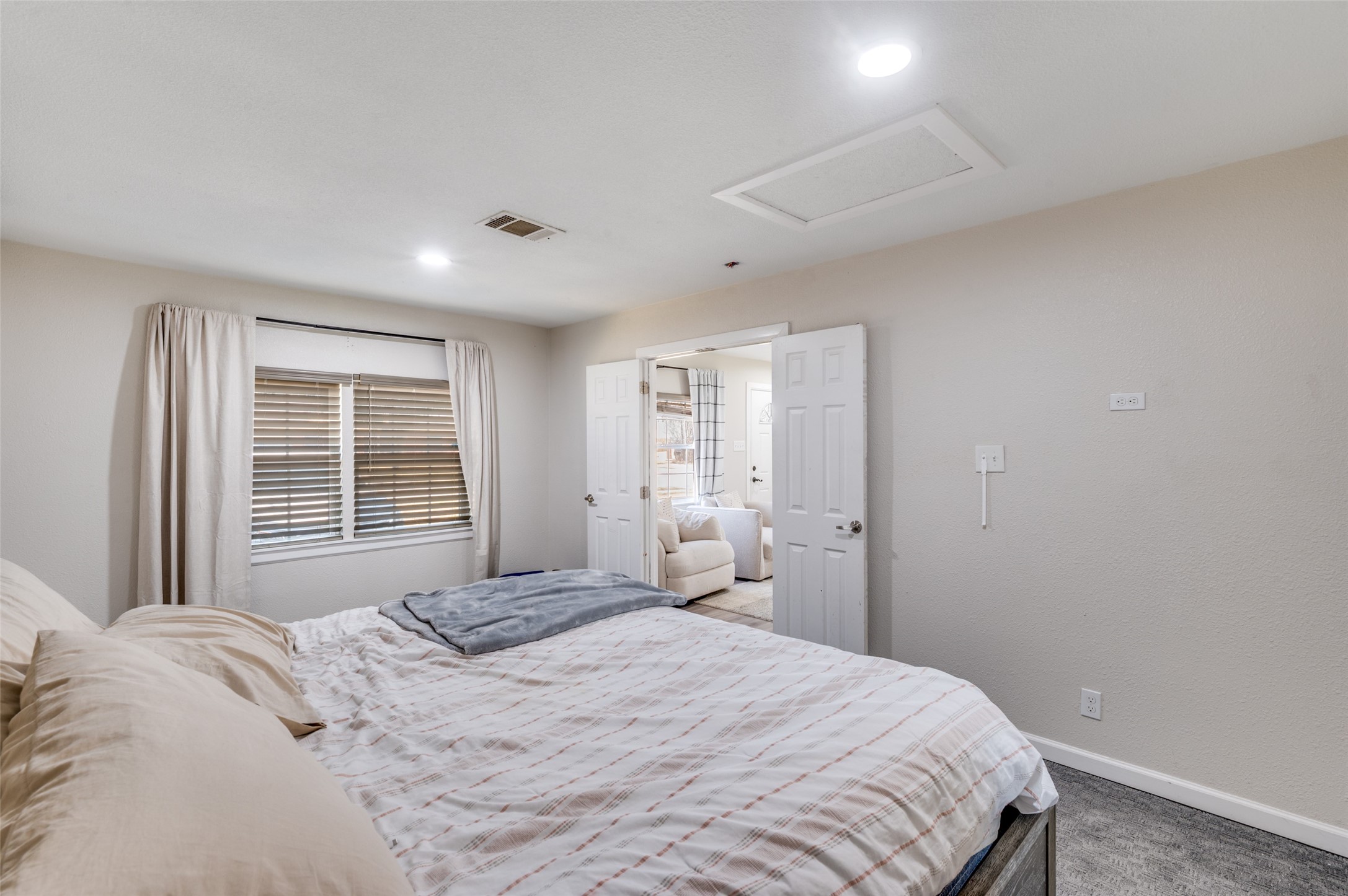 13803 Stardust Lane Farmers Branch TX 75234
