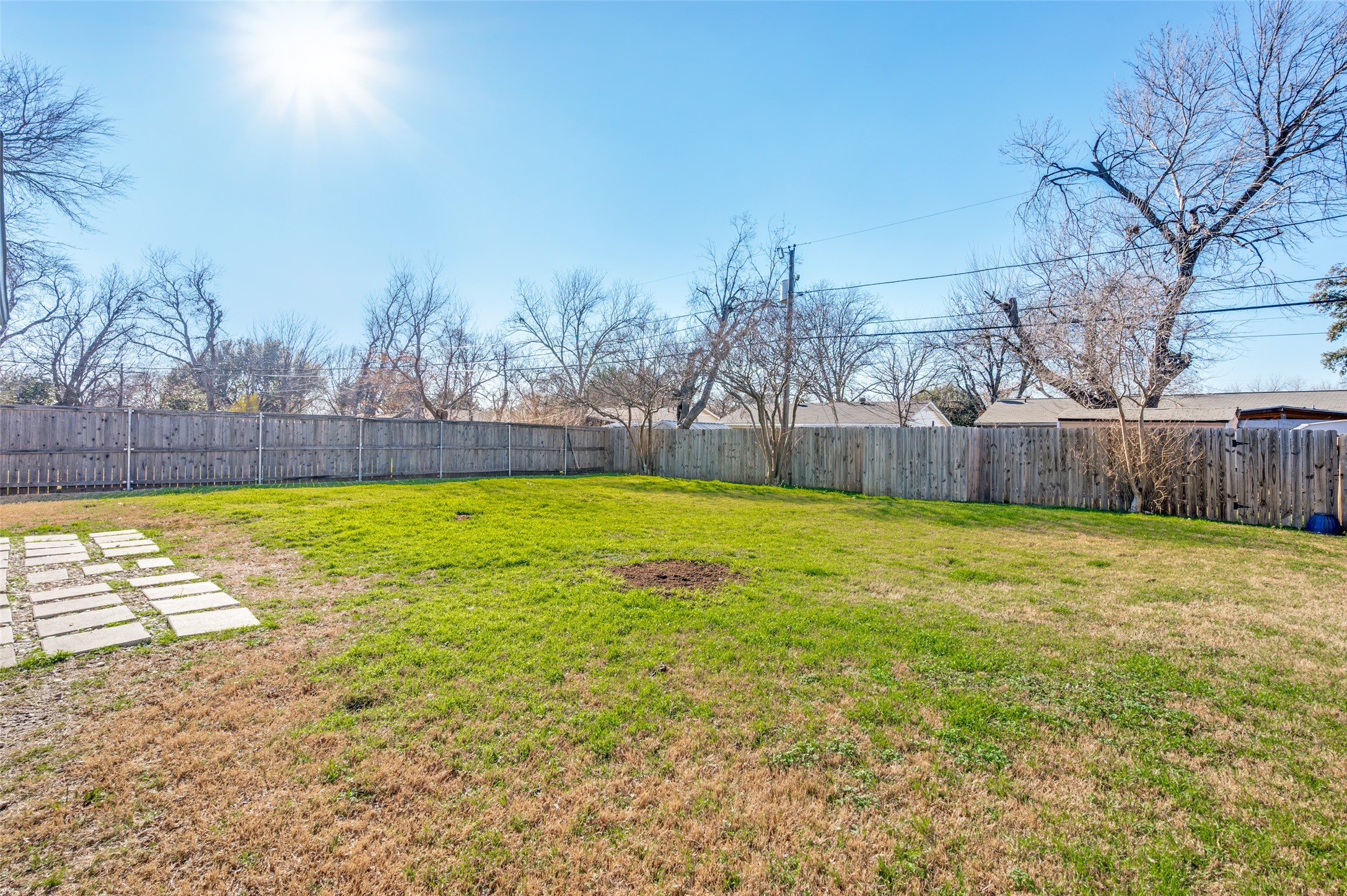 13803 Stardust Lane Farmers Branch TX 75234