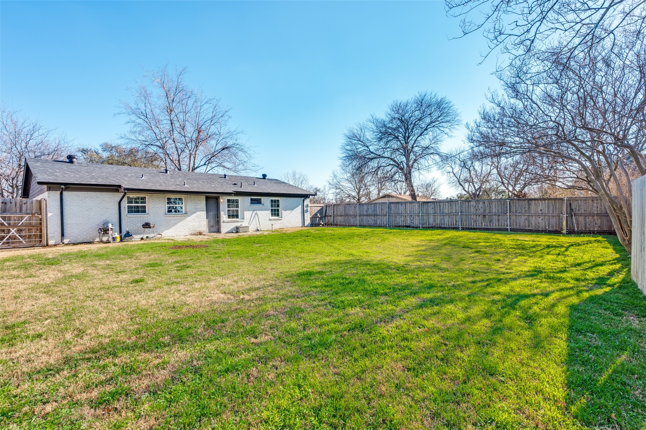 13803 Stardust Lane Farmers Branch TX 75234