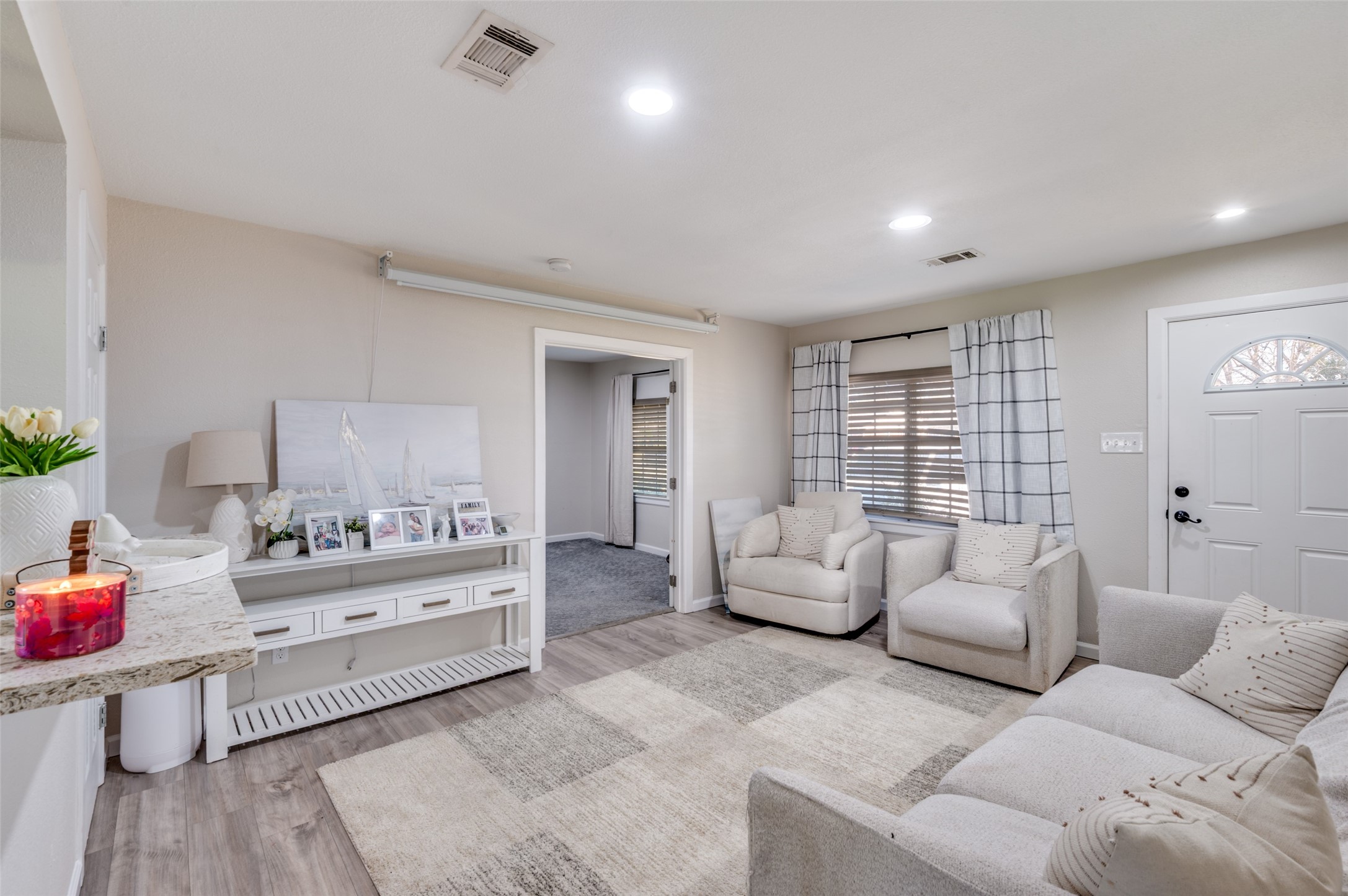 13803 Stardust Lane Farmers Branch TX 75234