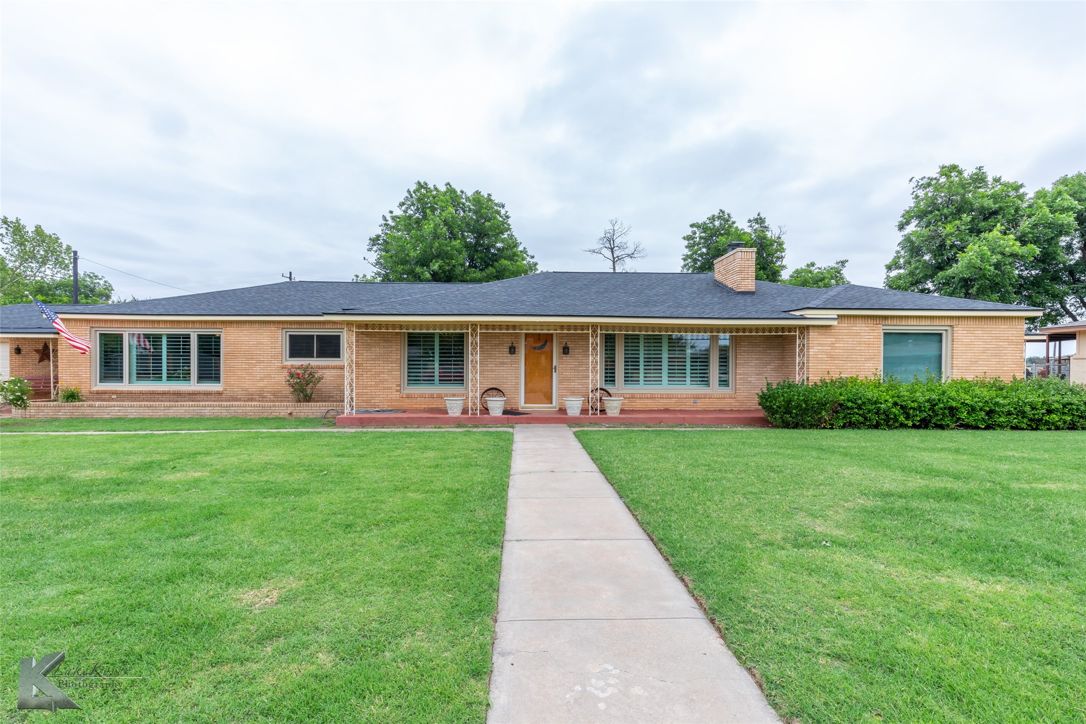 503 S Central Avenue Knox City TX 79529