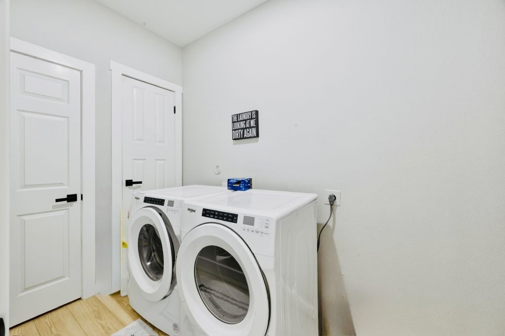 1116 Grimsworth Lane Allen TX 75002