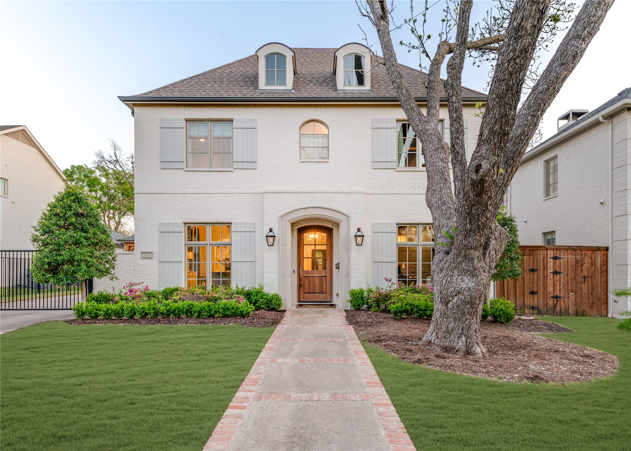 6514 Chevy Chase Avenue Dallas TX 75225