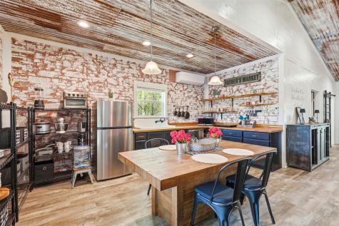 132 King George Road Scroggins TX 75480