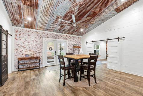 132 King George Road Scroggins TX 75480