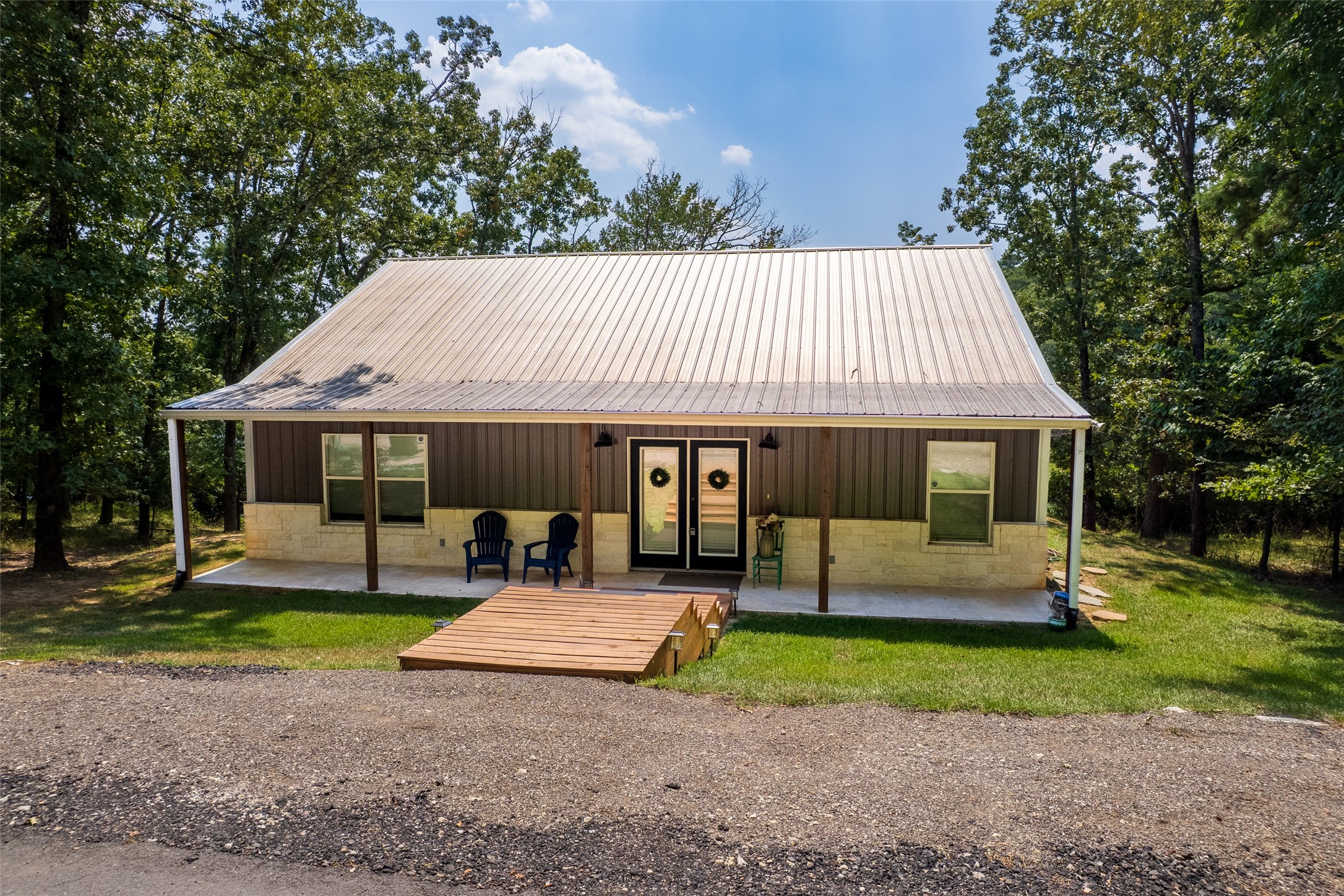 132 King George Road Scroggins TX 75480