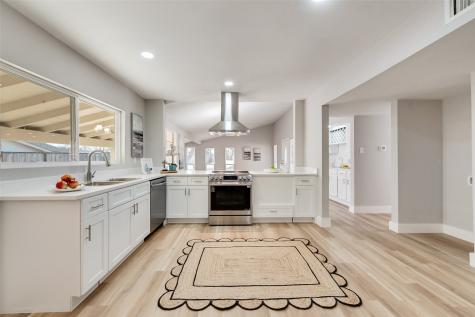 3422 Knoll Point Drive Garland TX 75043