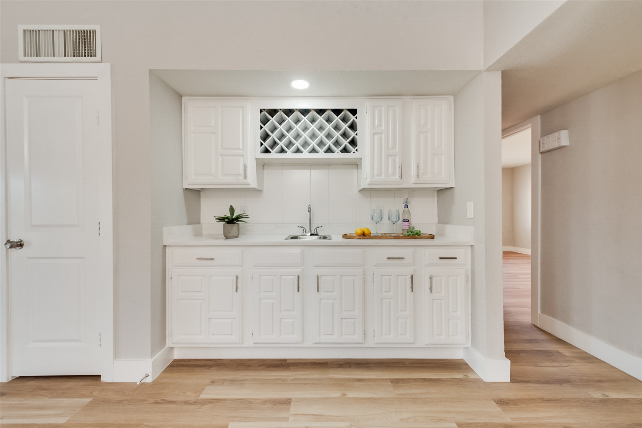 3422 Knoll Point Drive Garland TX 75043