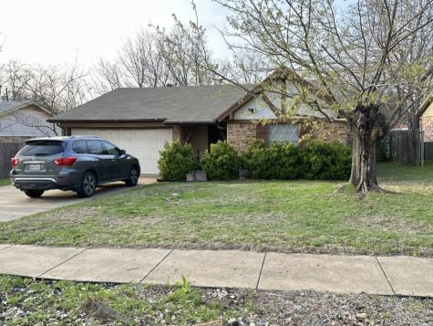 1406 Mimosa Street Cleburne TX 76033