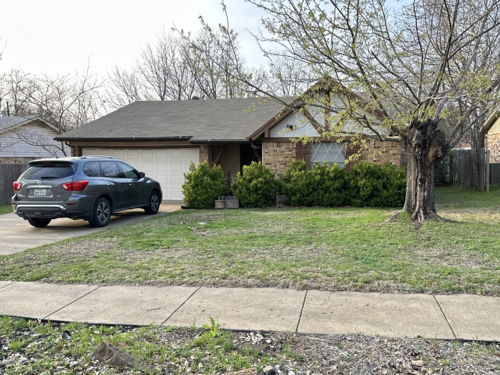1406 Mimosa Street Cleburne TX 76033