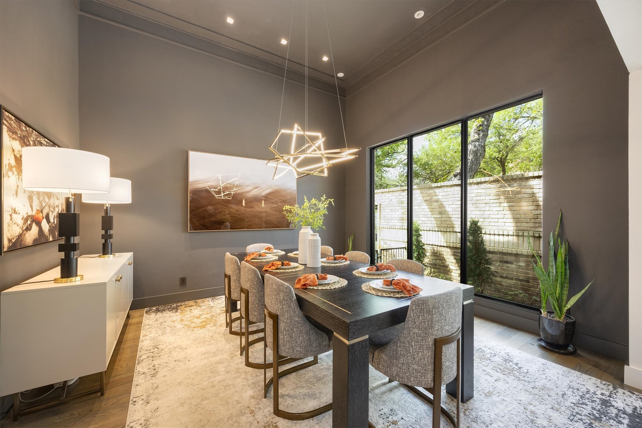 5814 Flintshire Lane Dallas TX 75252