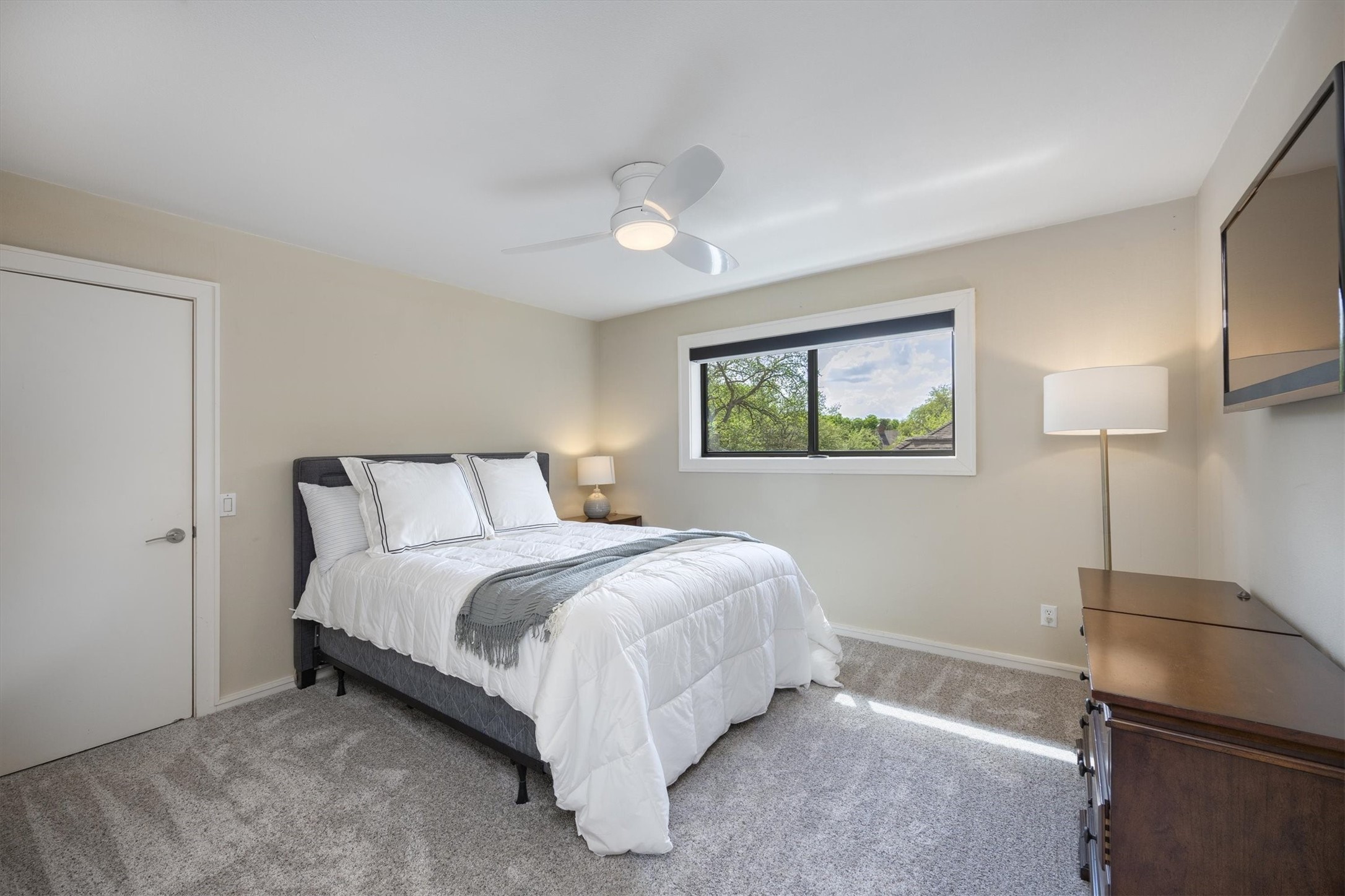 5814 Flintshire Lane Dallas TX 75252
