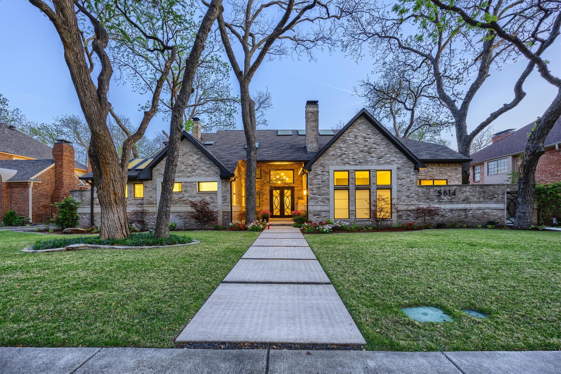 5814 Flintshire Lane Dallas TX 75252