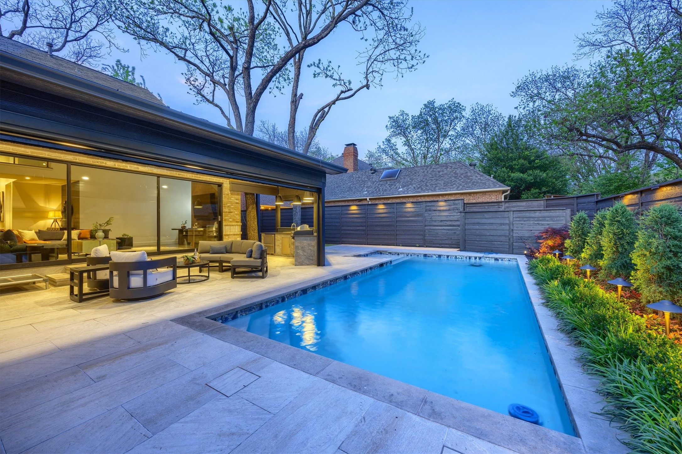 5814 Flintshire Lane Dallas TX 75252