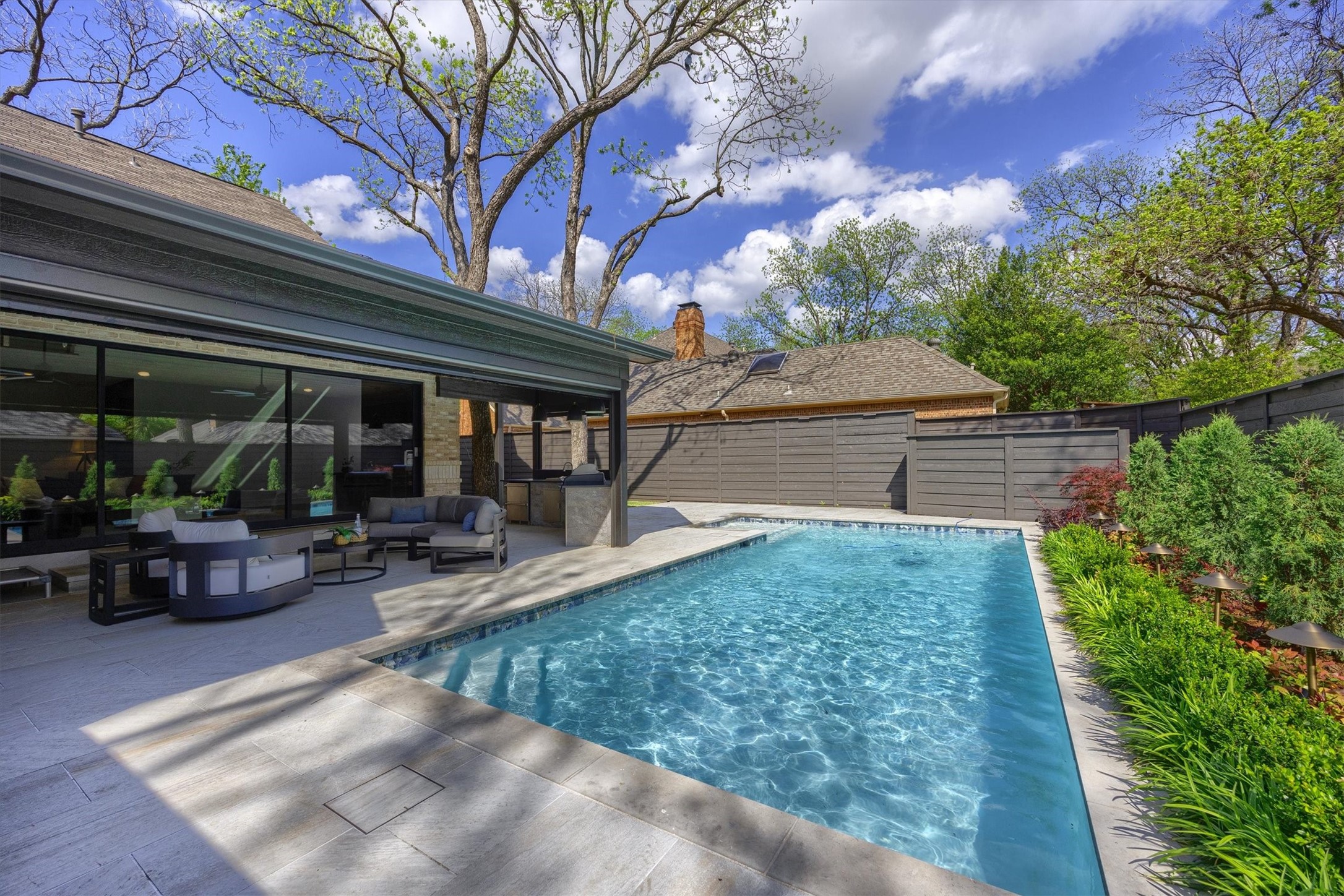 5814 Flintshire Lane Dallas TX 75252