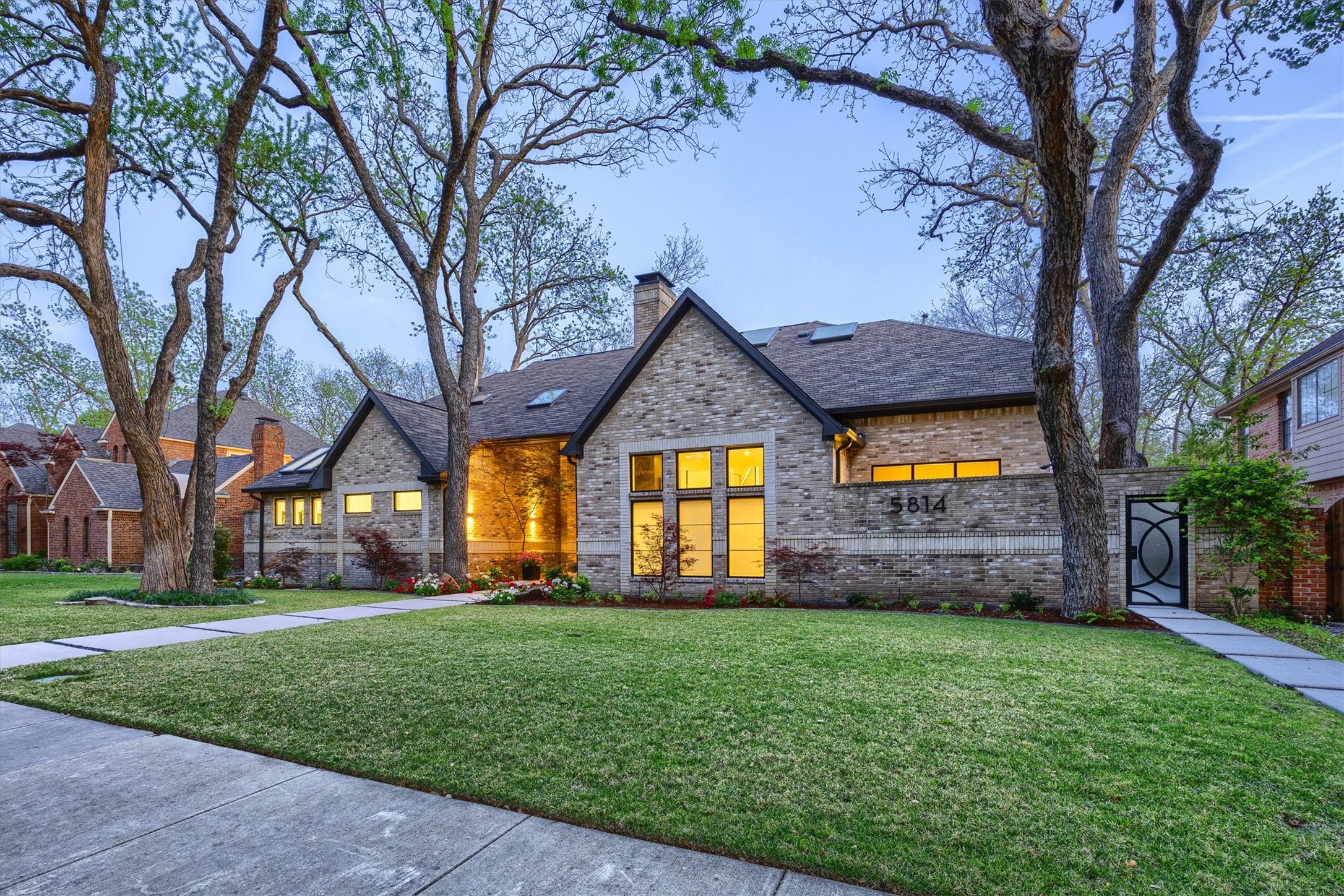 5814 Flintshire Lane Dallas TX 75252