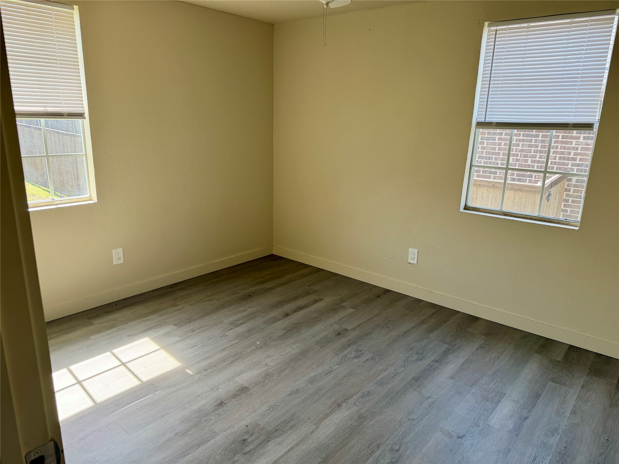 211 Sperry Lane Red Oak TX 75154