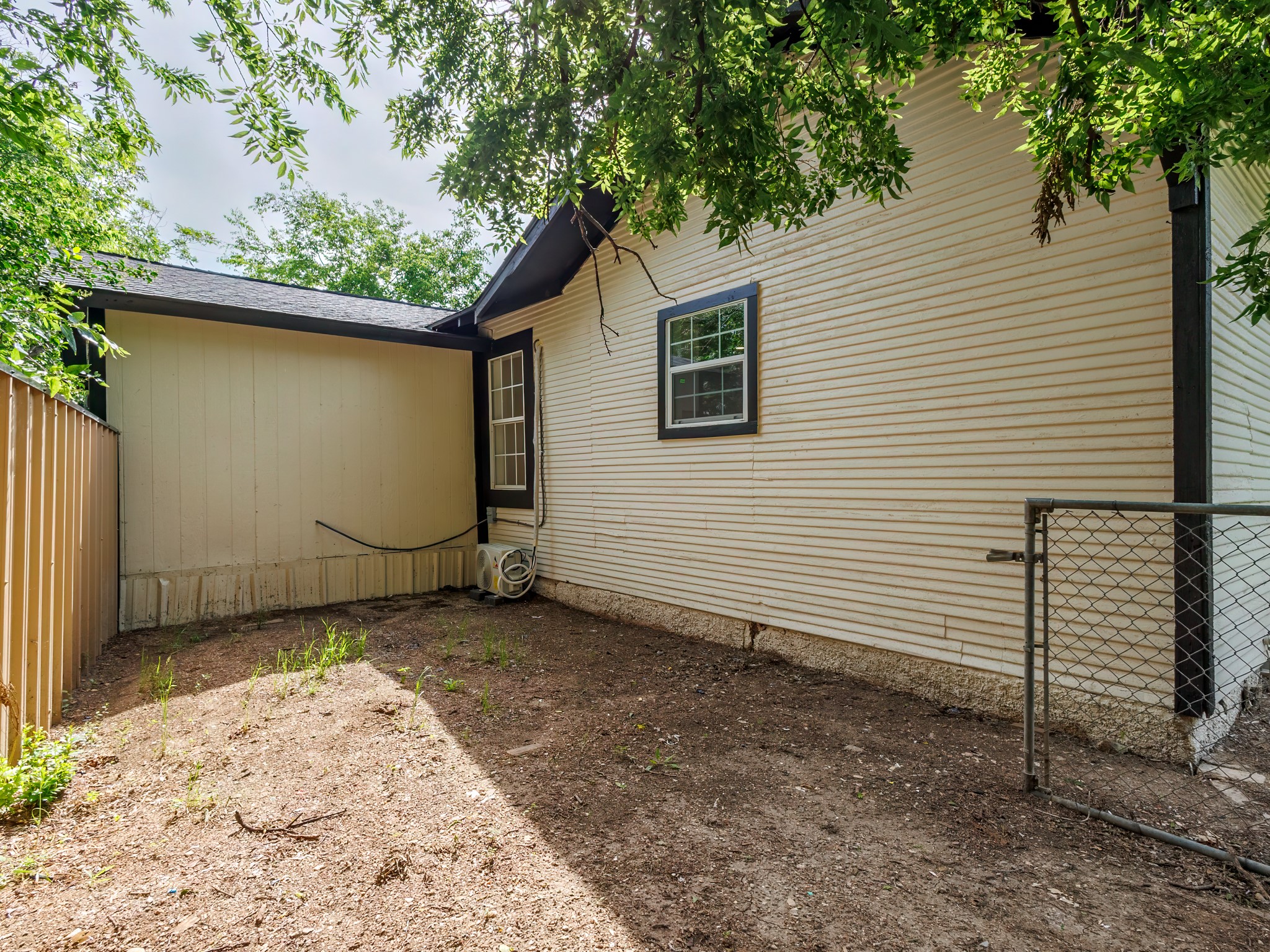 1617 6th Street Brownwood TX 76801