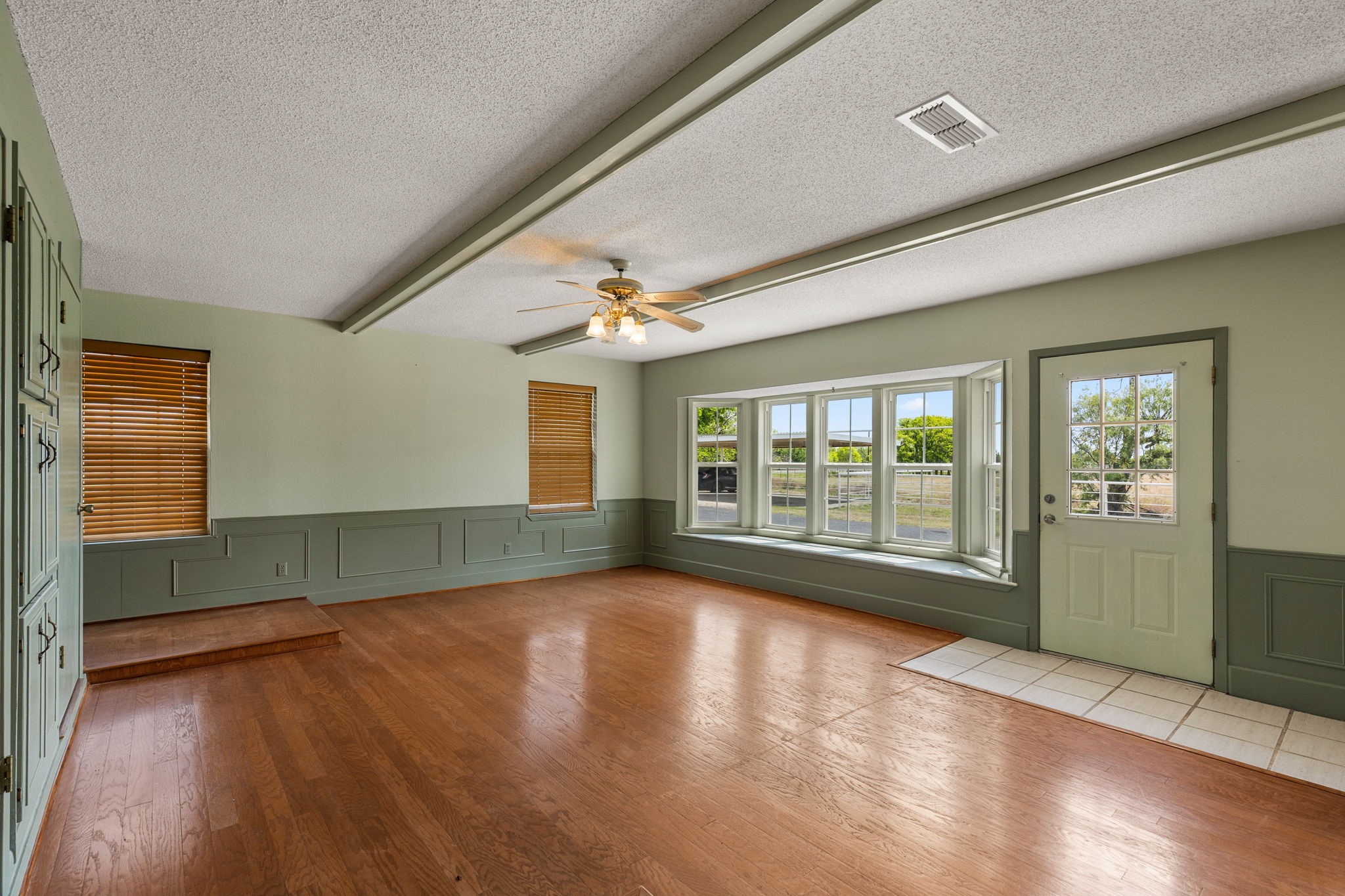 402 N Fm 369 Pleasant Valley TX 76367