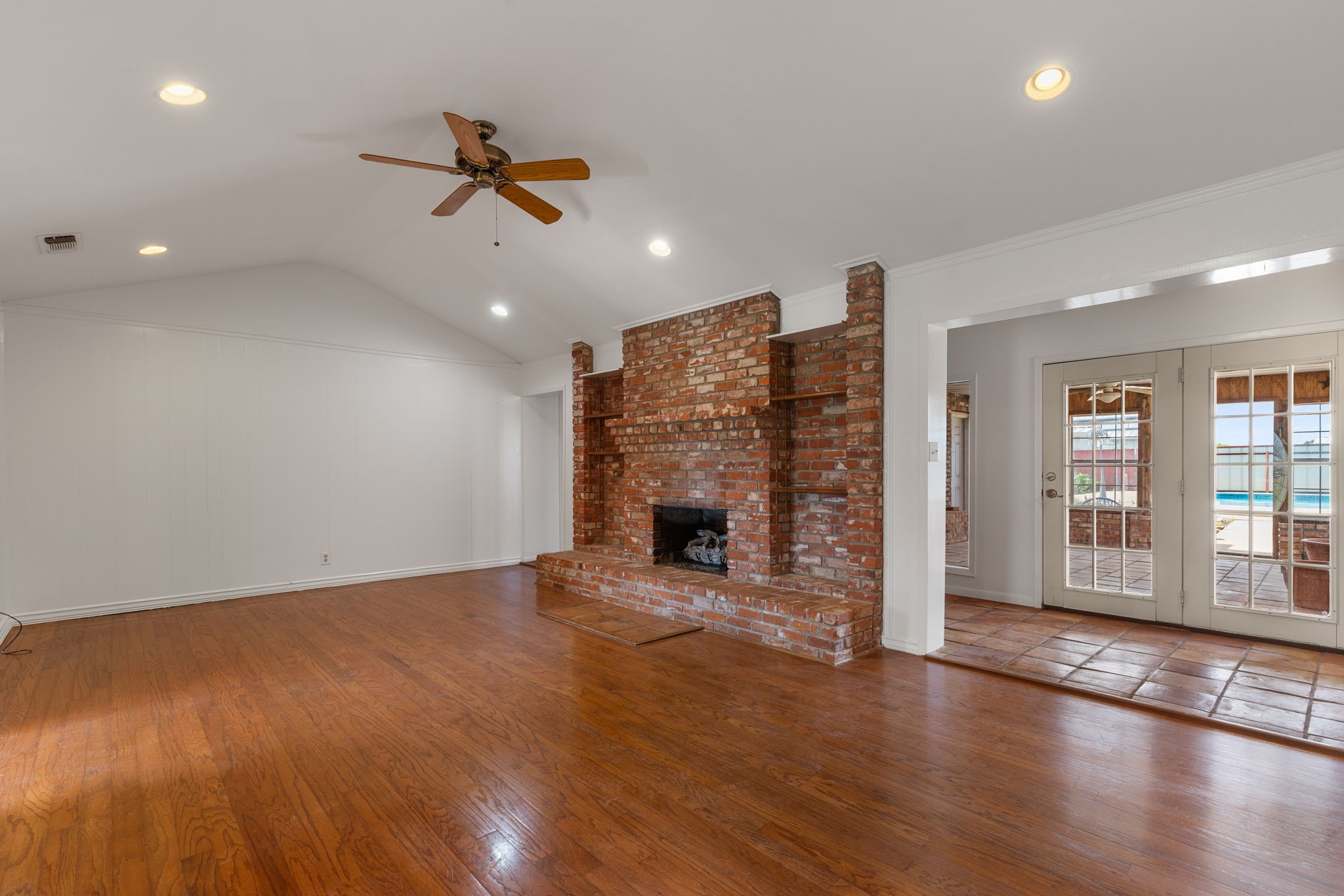 402 N Fm 369 Pleasant Valley TX 76367