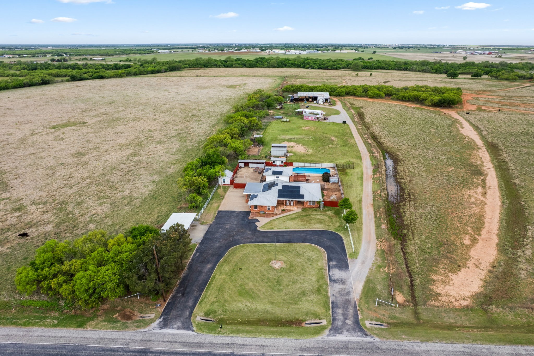 402 N Fm 369 Pleasant Valley TX 76367