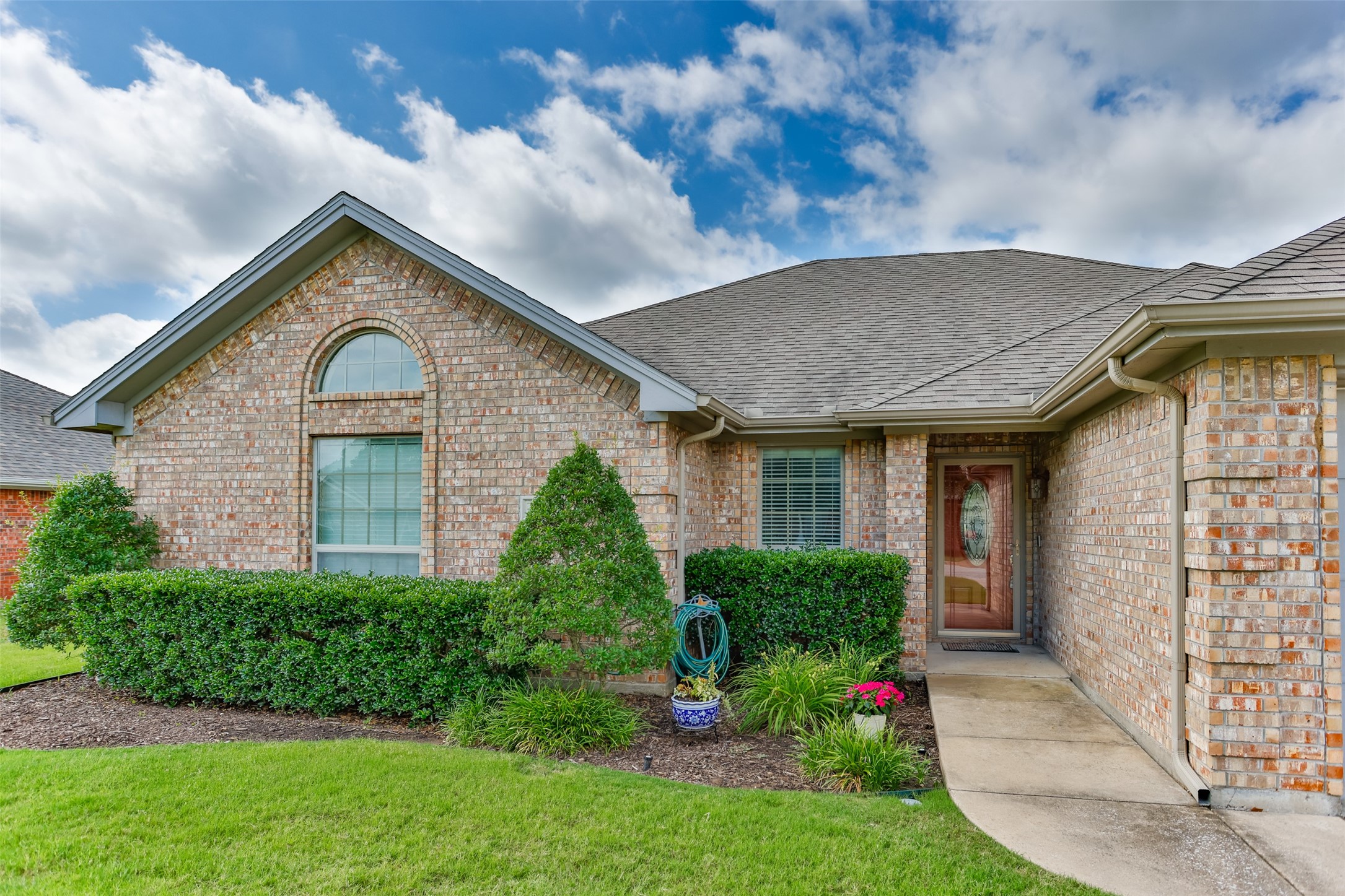 504 Katie Street Lindsay TX 76250