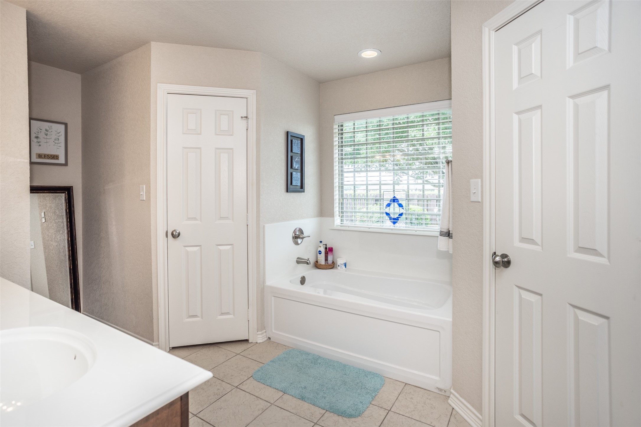504 Katie Street Lindsay TX 76250