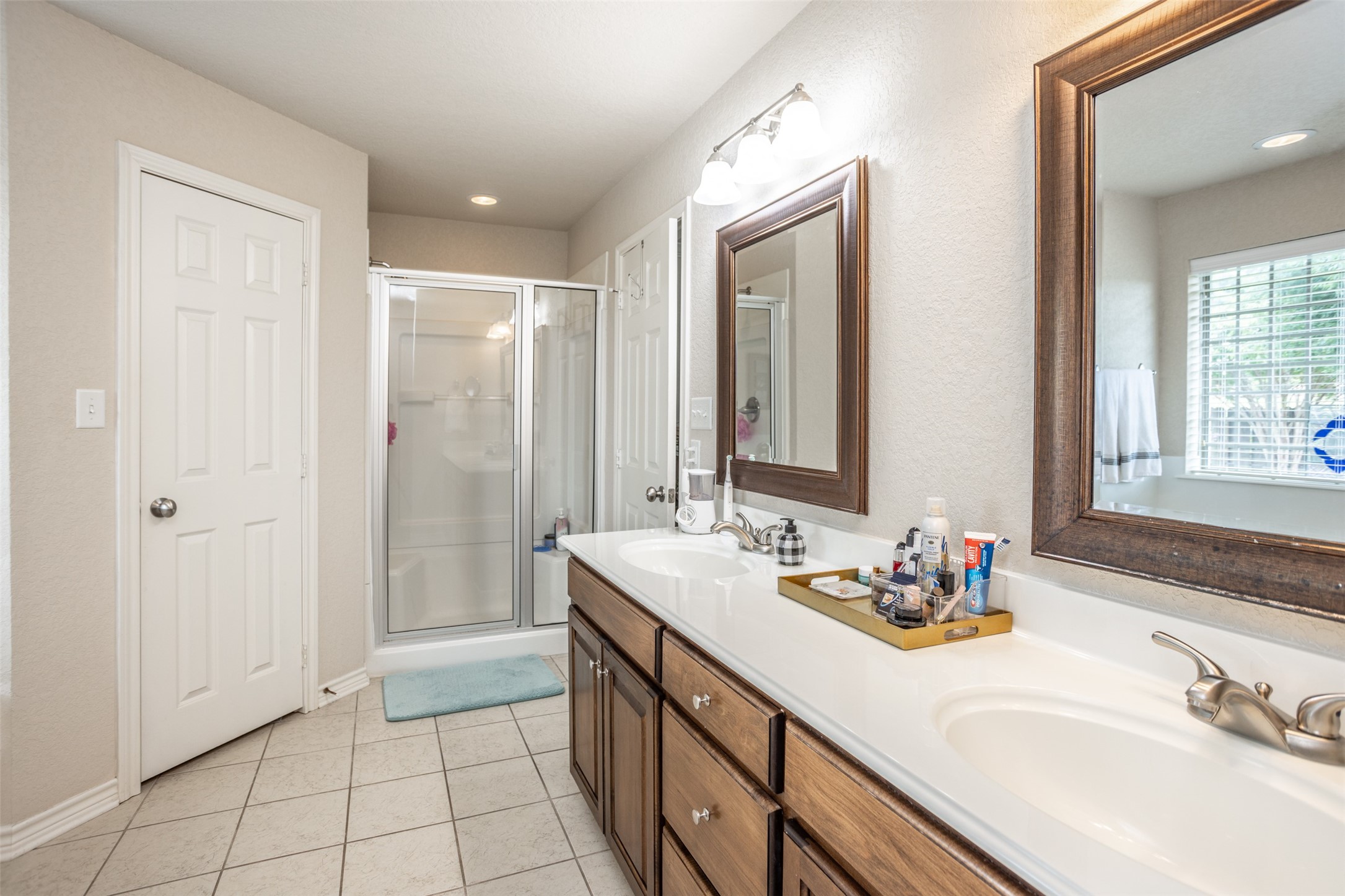 504 Katie Street Lindsay TX 76250