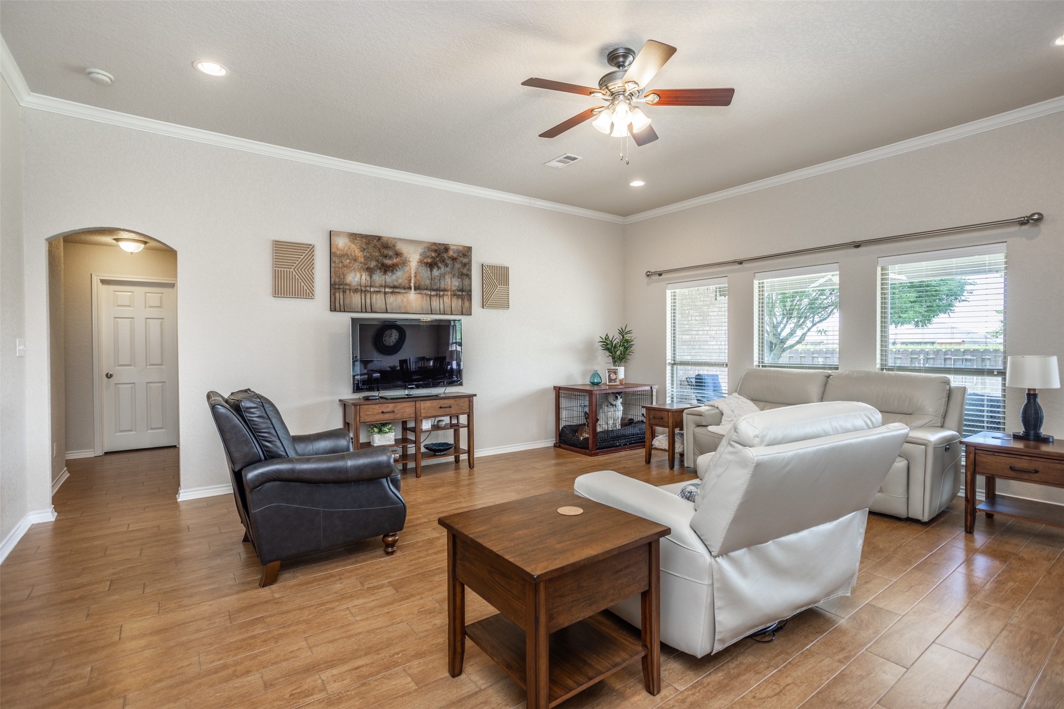 504 Katie Street Lindsay TX 76250