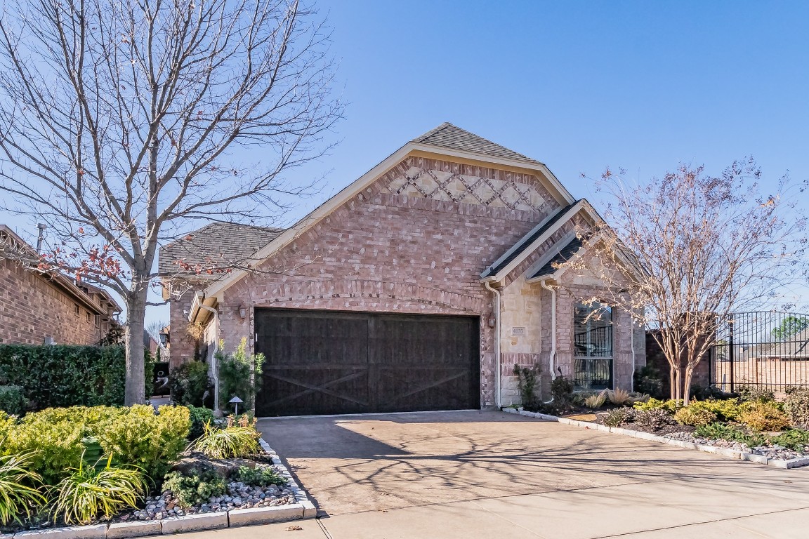 4033 Fairmont Court Bedford TX 76021