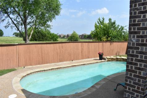 490 Oak Hills Lane Fate TX 75189