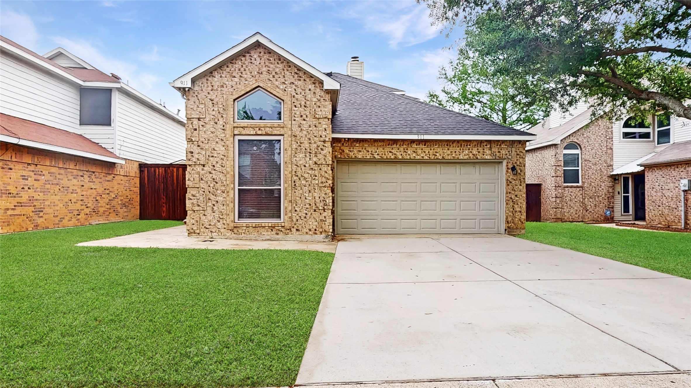 911 Azalia Drive Lewisville TX 75067