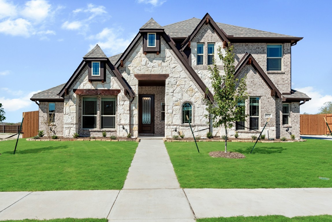 1121 Windy Vista Drive Midlothian TX 76065