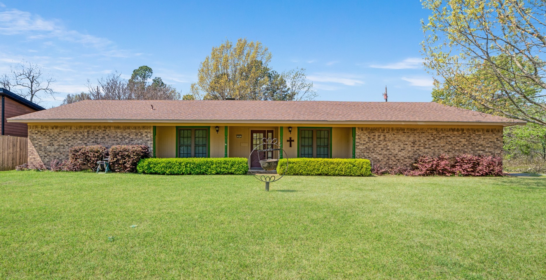 695 20th Street NE Paris TX 75460
