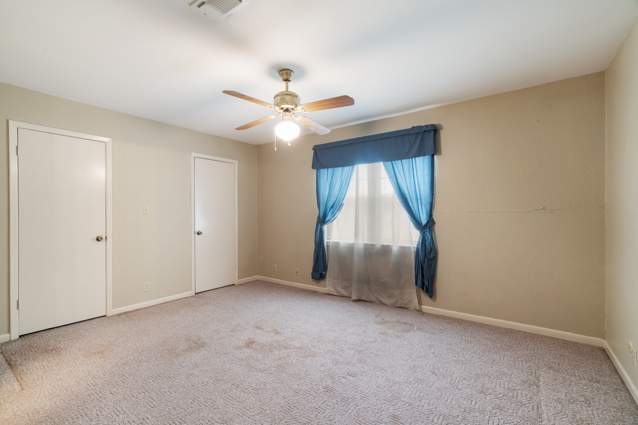 695 20th Street NE Paris TX 75460