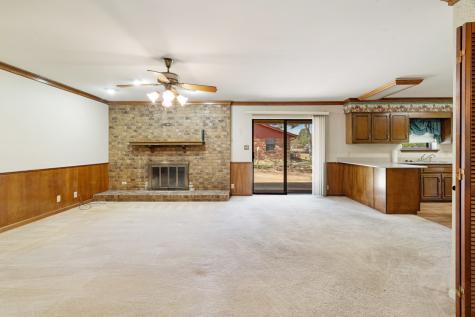 695 20th Street NE Paris TX 75460
