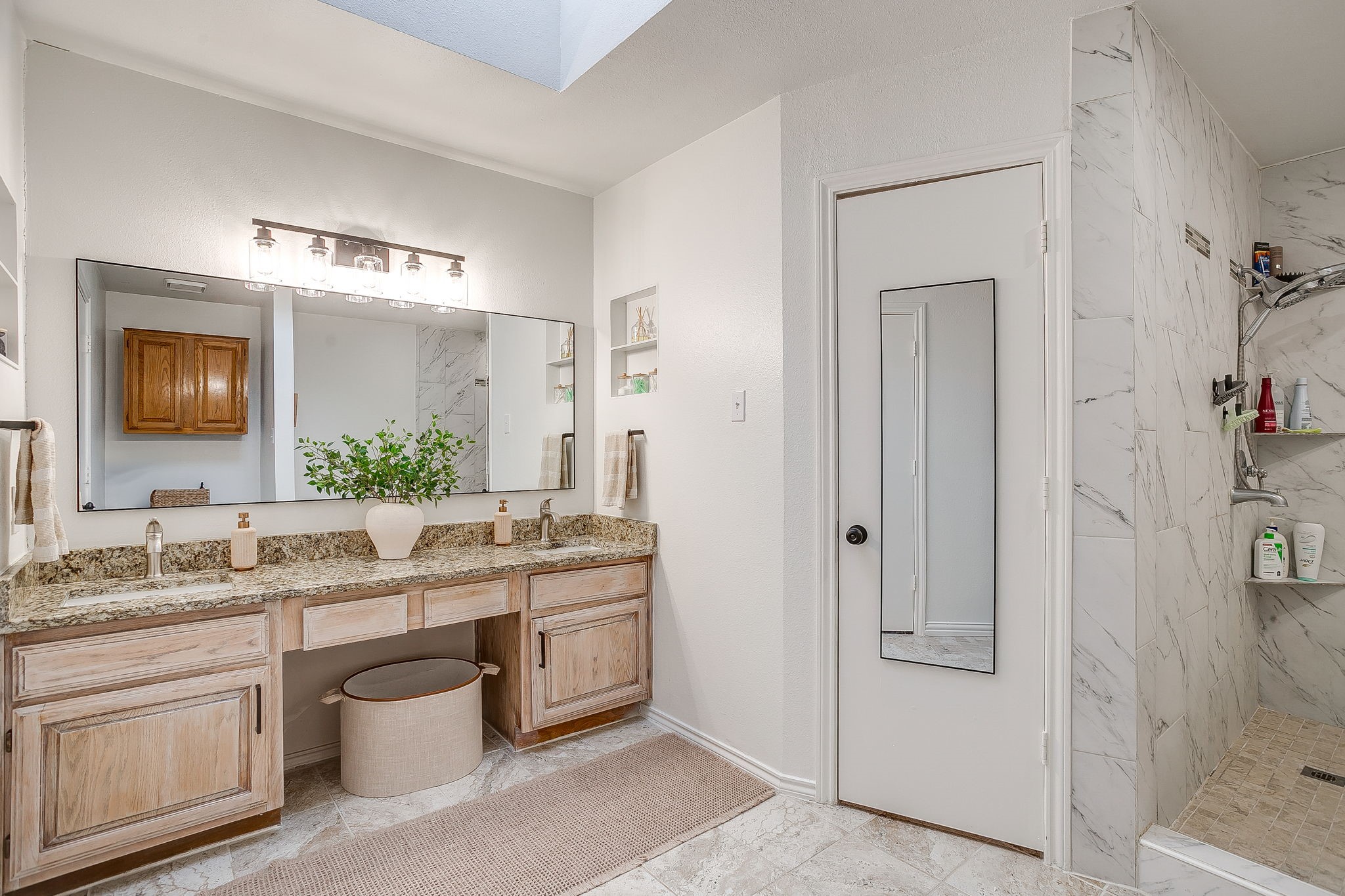 918 Summer Trail Flower Mound TX 75028