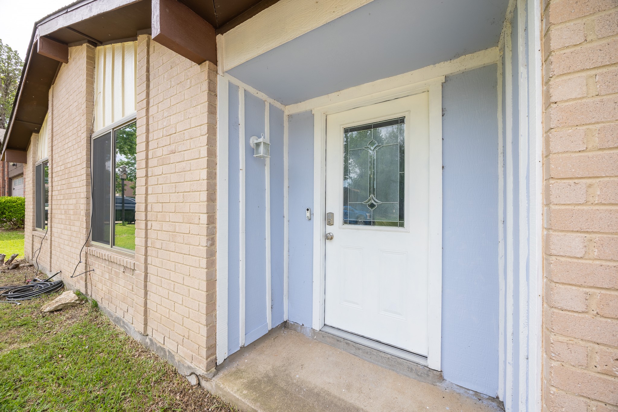 722 Meadowglen Drive Duncanville TX 75137