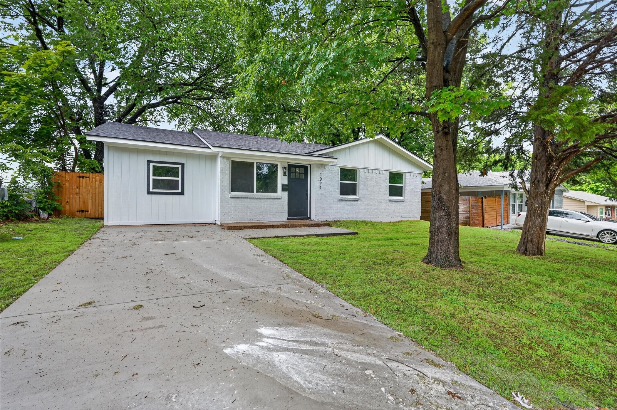1021 Richard Drive Garland TX 75040