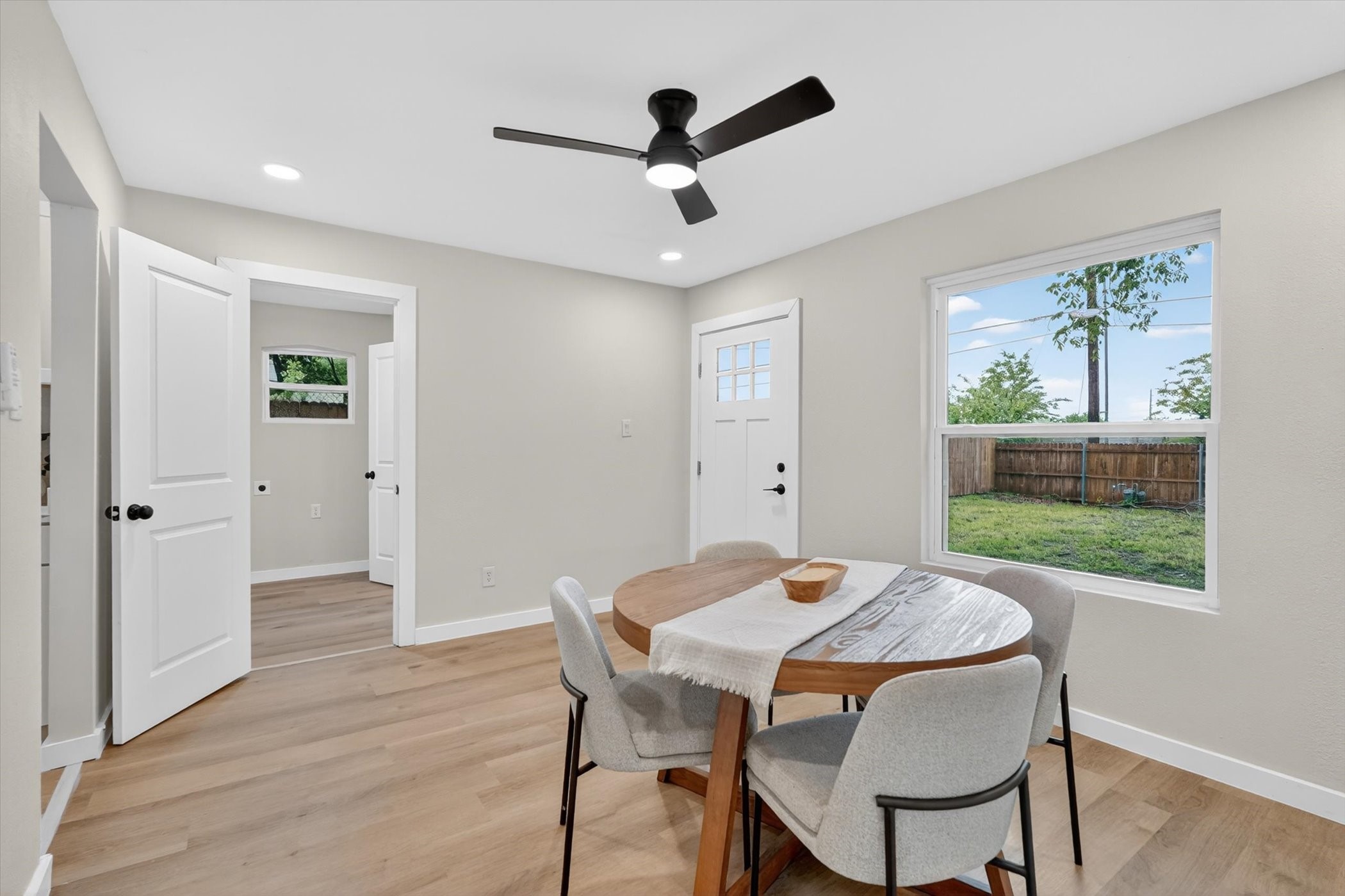 1021 Richard Drive Garland TX 75040