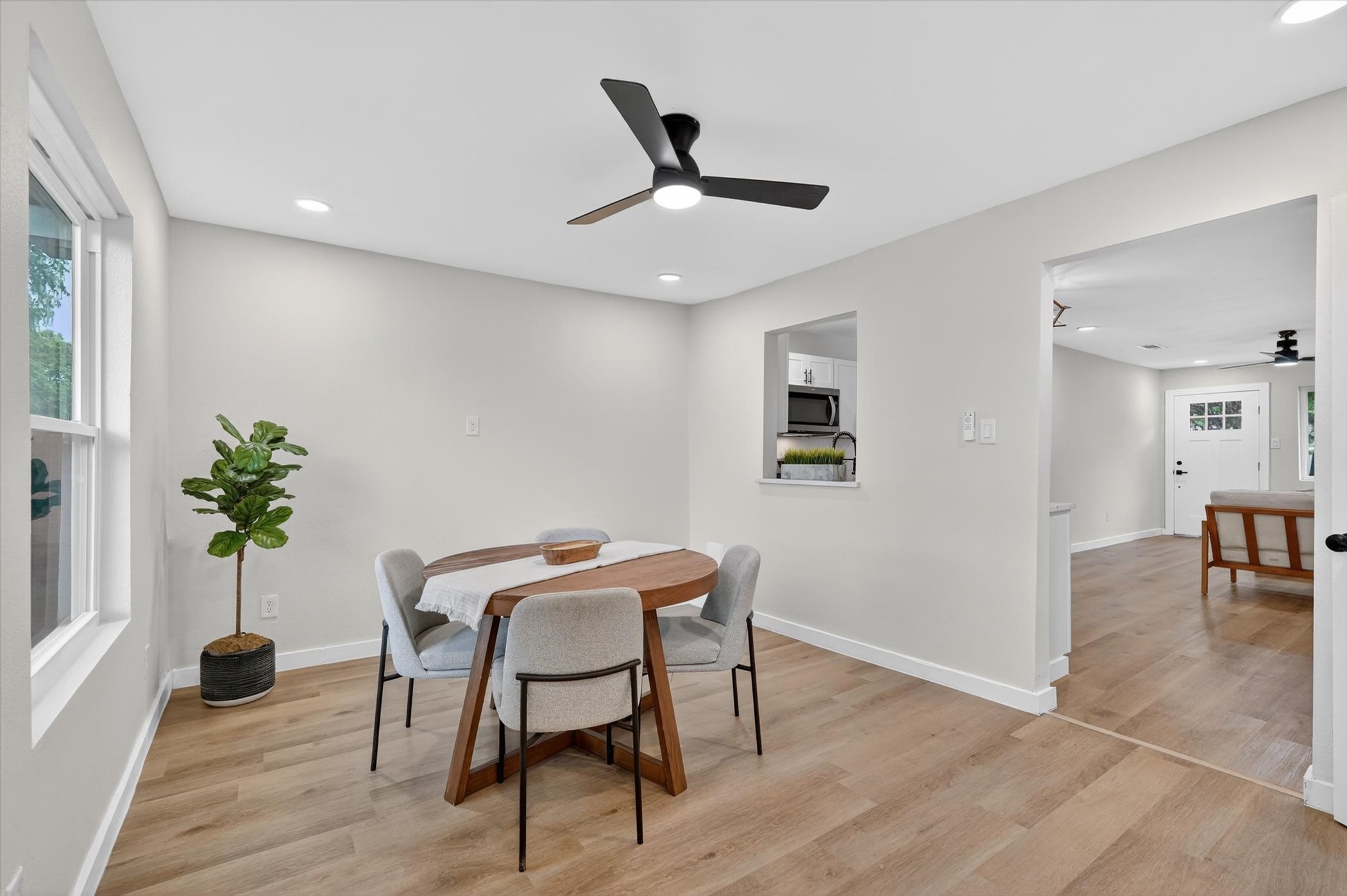 1021 Richard Drive Garland TX 75040