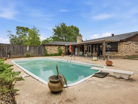 1517 Richland Drive Richardson TX 75081